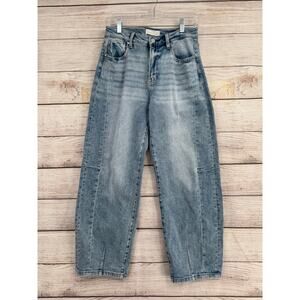 Risen Barrel Jeans Juniors 5/27 Blue Light Wash Denim Front Seam